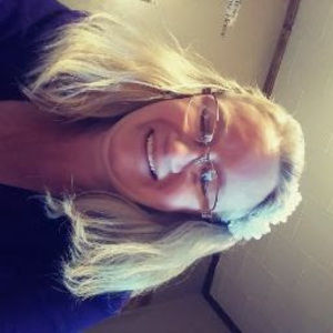 Meet your Posher, Connie